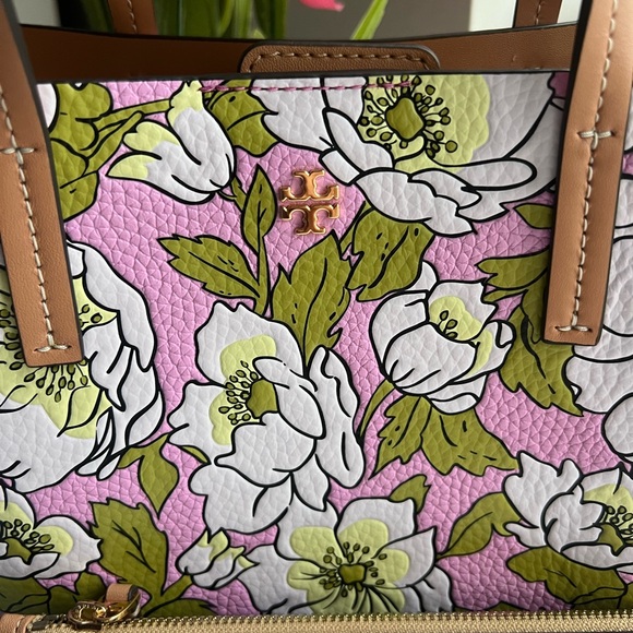 Tory Burch bag only wallet sold - Picture 2 of 13